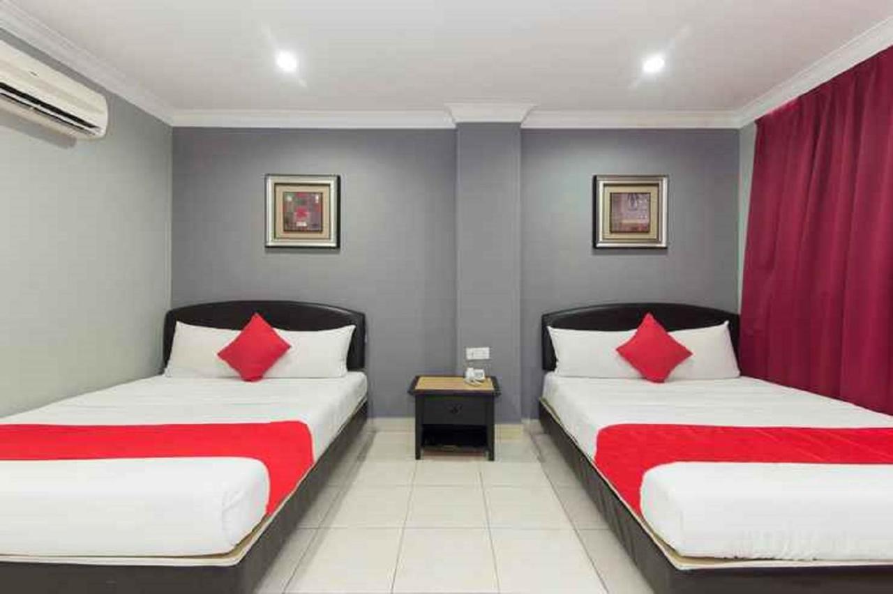 Puteri Ampang Hotel Exterior foto